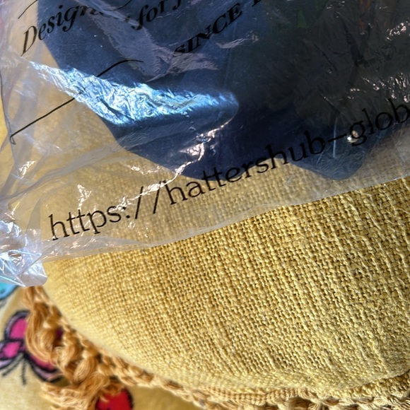 Navy blue pleather rim cute hat - Picture 4 of 16